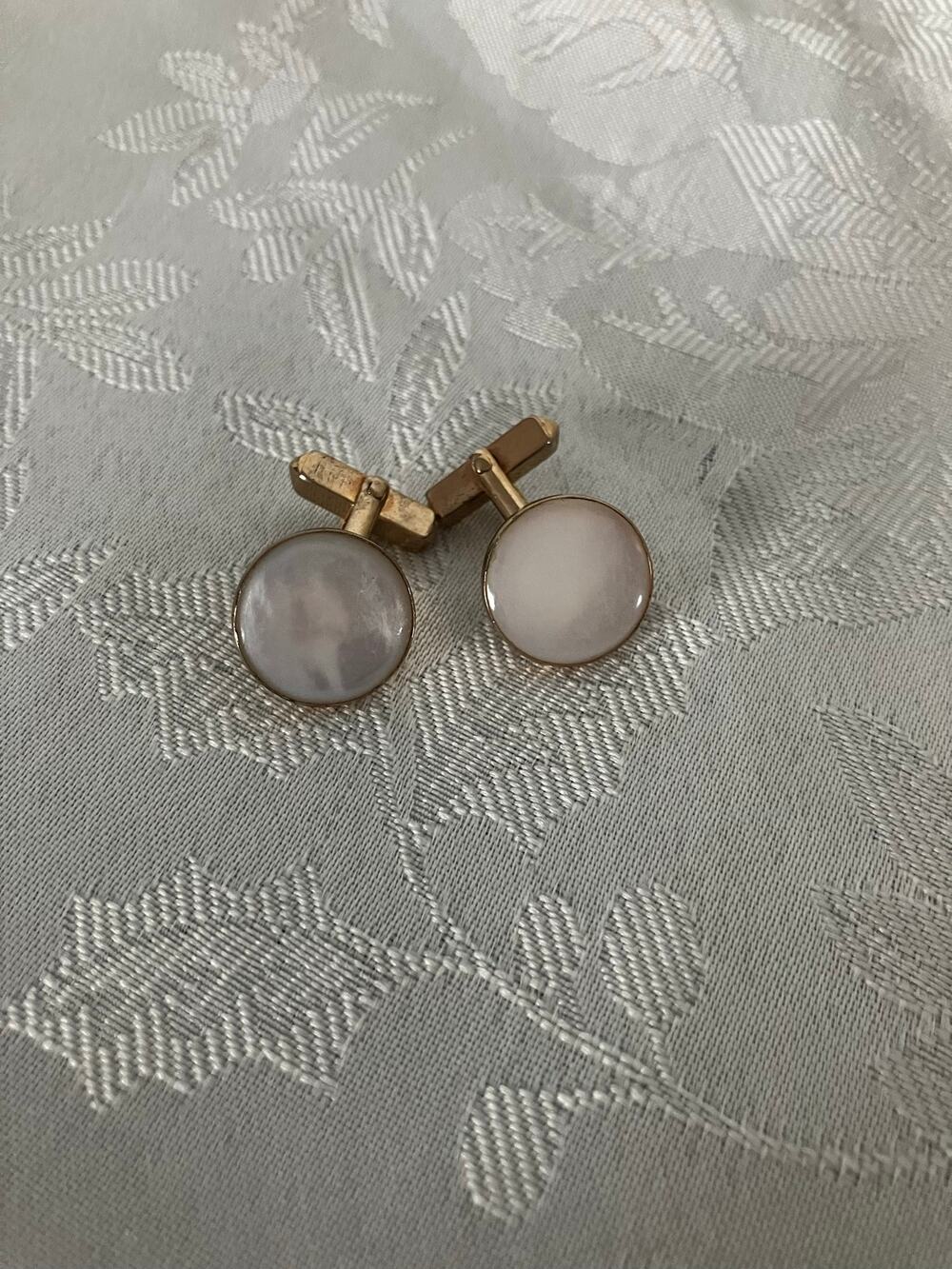 Vintage Swank Mother of Pearl Cufflinks Gold Tone MCM 1950s Men's Jewelry